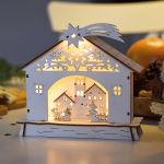 Dřevěný domeček - Vánoční dekorace - 2 designy