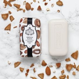 MANDLE - přírodní mýdlo s mandlovým olejem, 150g