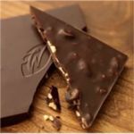 Willie's Cacao Čokoláda Peruvian hořká s lískovými oříšky a rozinkami 70 %, 50g