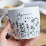 Porcelánový hrnek Louka - Úžasná učiteľka - Slovenská verze