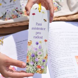 Dřevěná záložka Barevná louka - Paní asistentce