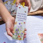 Dřevěná záložka Barevná louka - Paní učitelce